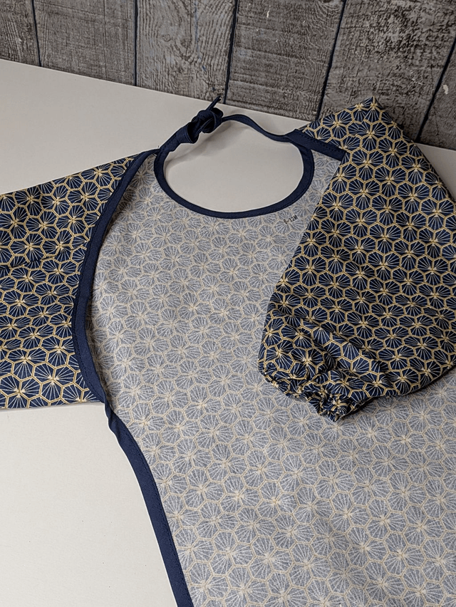 Tablier à manches longues imperméable (9-12 mois)
