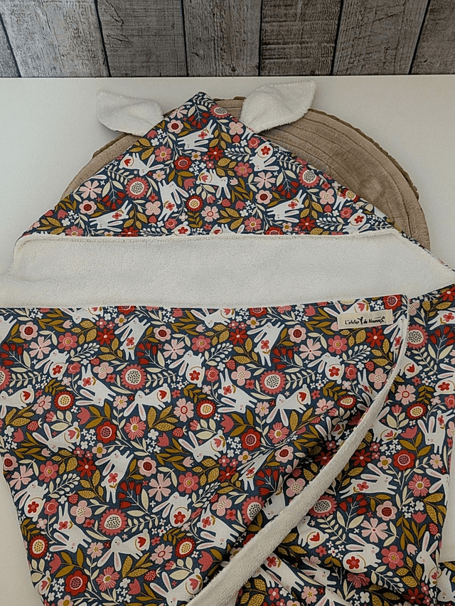 Cape de bain bébé doublée