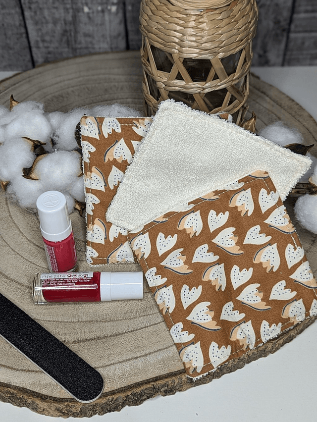 Lingettes lavables spéciales vernis à ongles