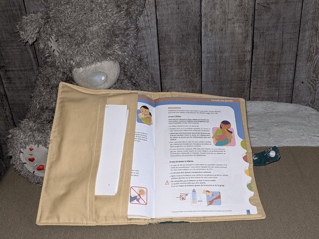 Protège carnet de santé