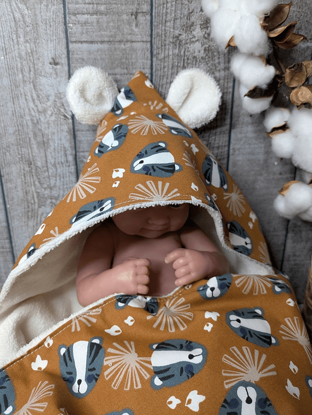 Cape de bain bébé doublée