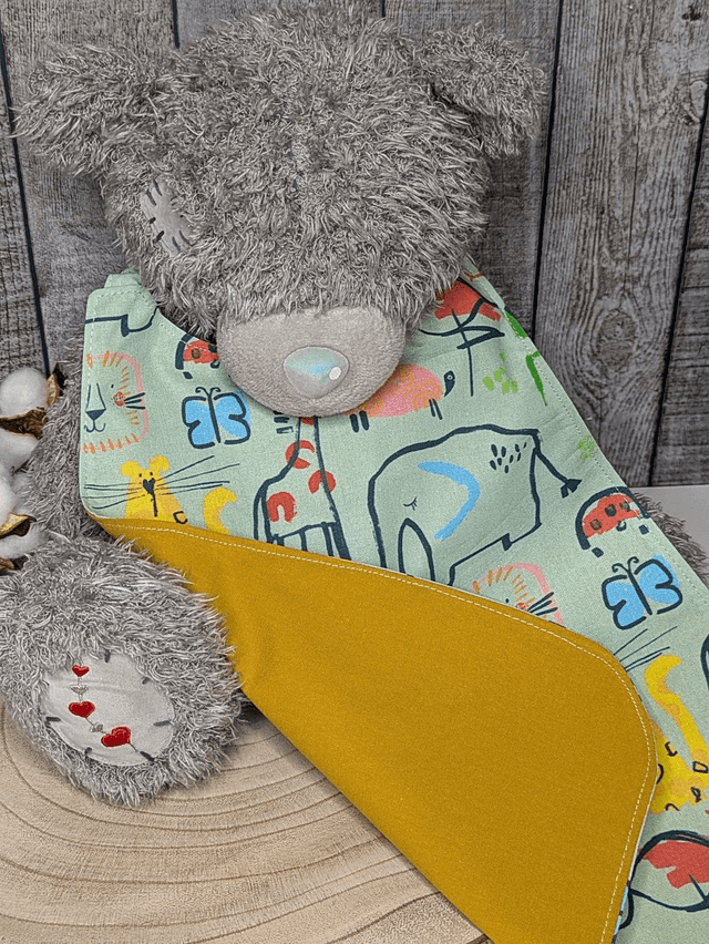 Serviette élastique maternelle 