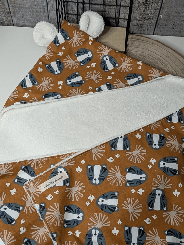 Cape de bain bébé doublée