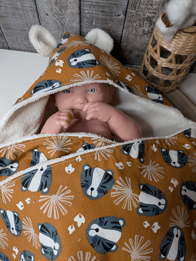 Cape de bain bébé doublée